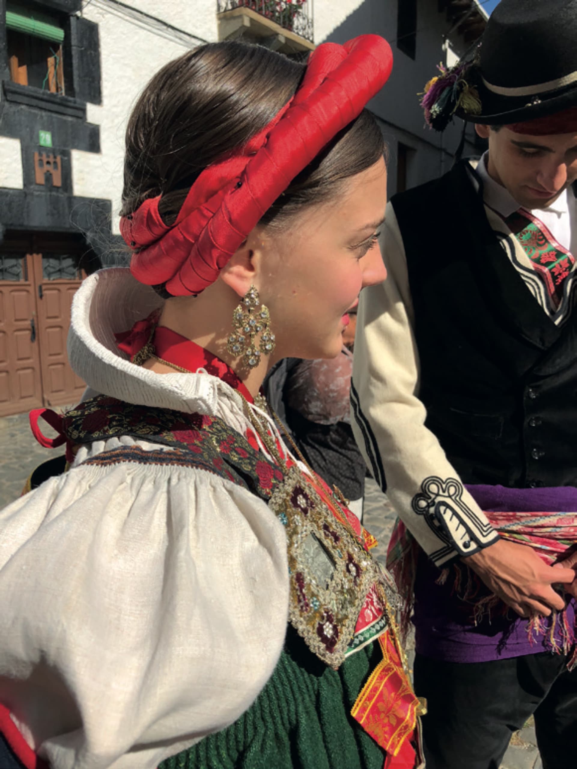 Traje tradicional d'Ansotano