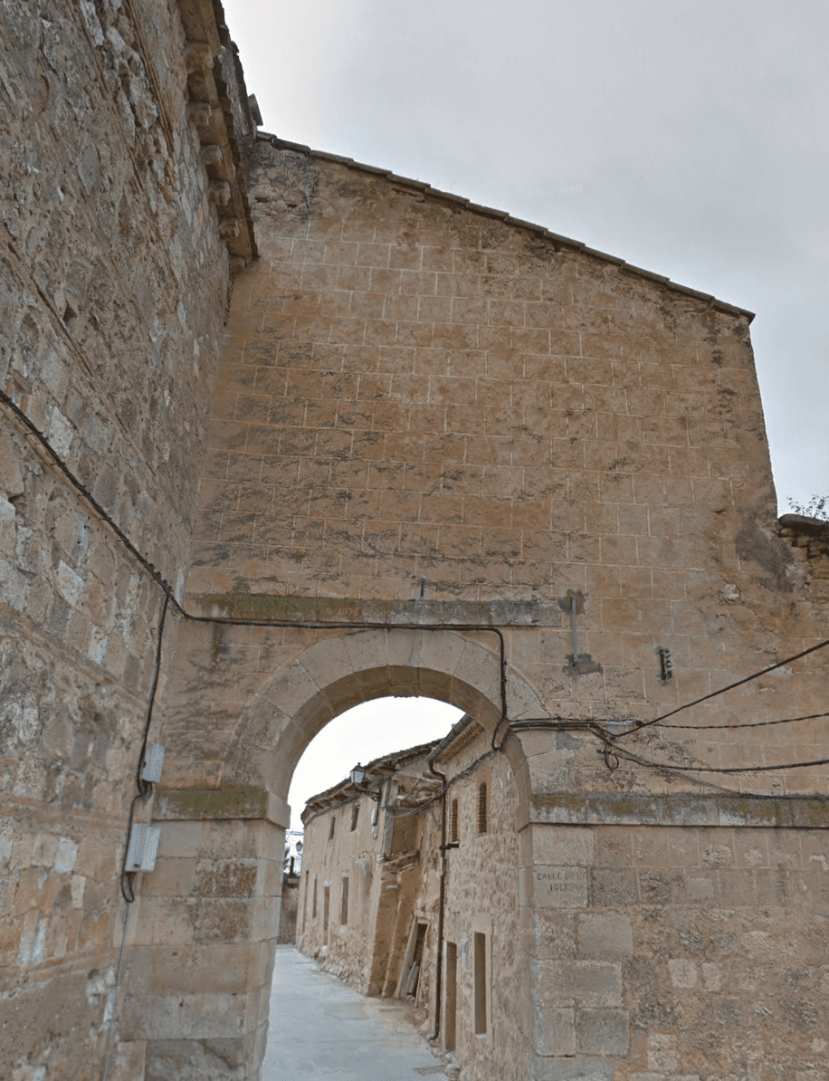 Puerta del Barrio y Judería