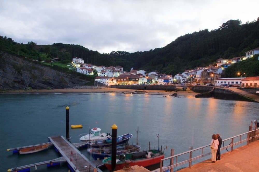 Tazones, Asturias - Uno de los pueblos más bonitos de España