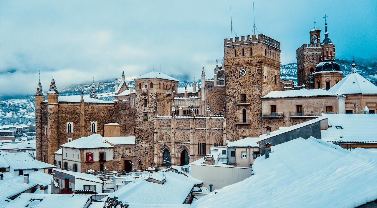Pueblos con monasterio