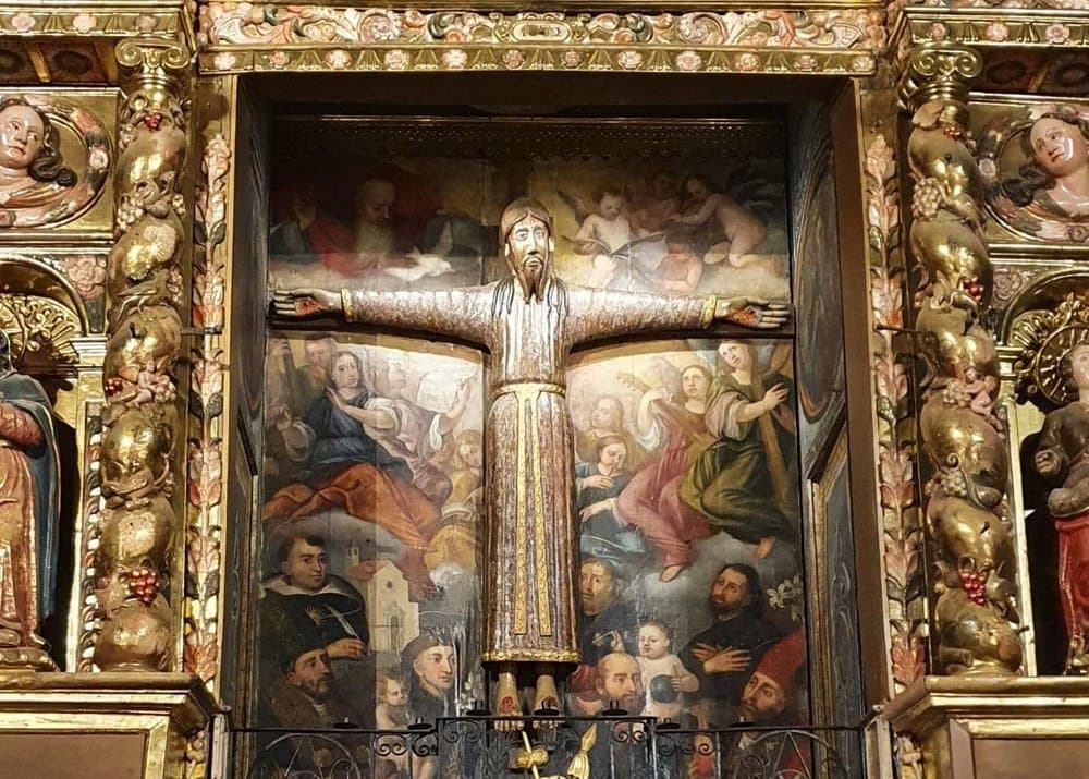 Pueblos con talla religiosa singular