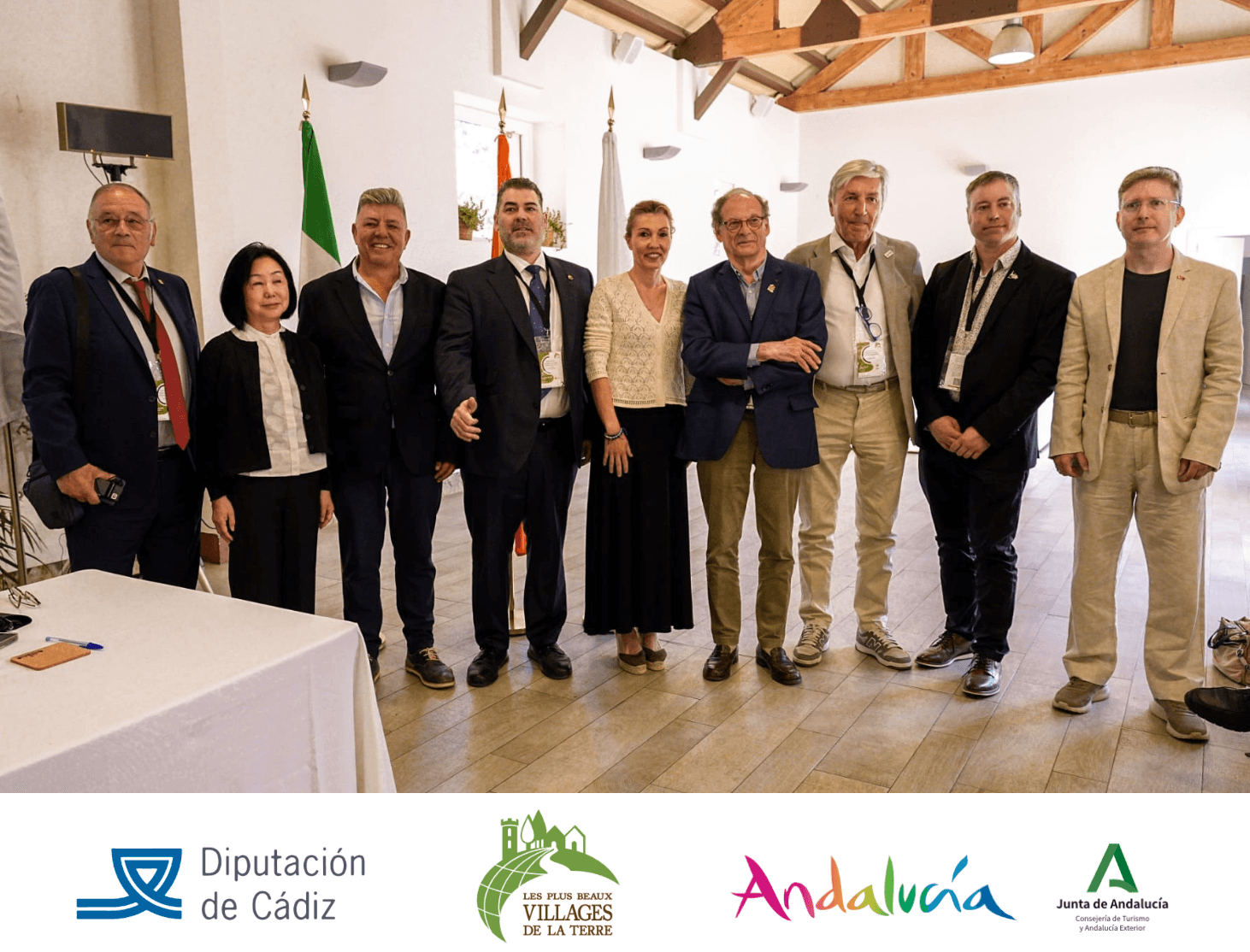 España, capital mundial del turismo rural: La Federación de los Pueblos más Bonitos del Mundo elige nuevo presidente y blinda su patrimonio en Cádiz
