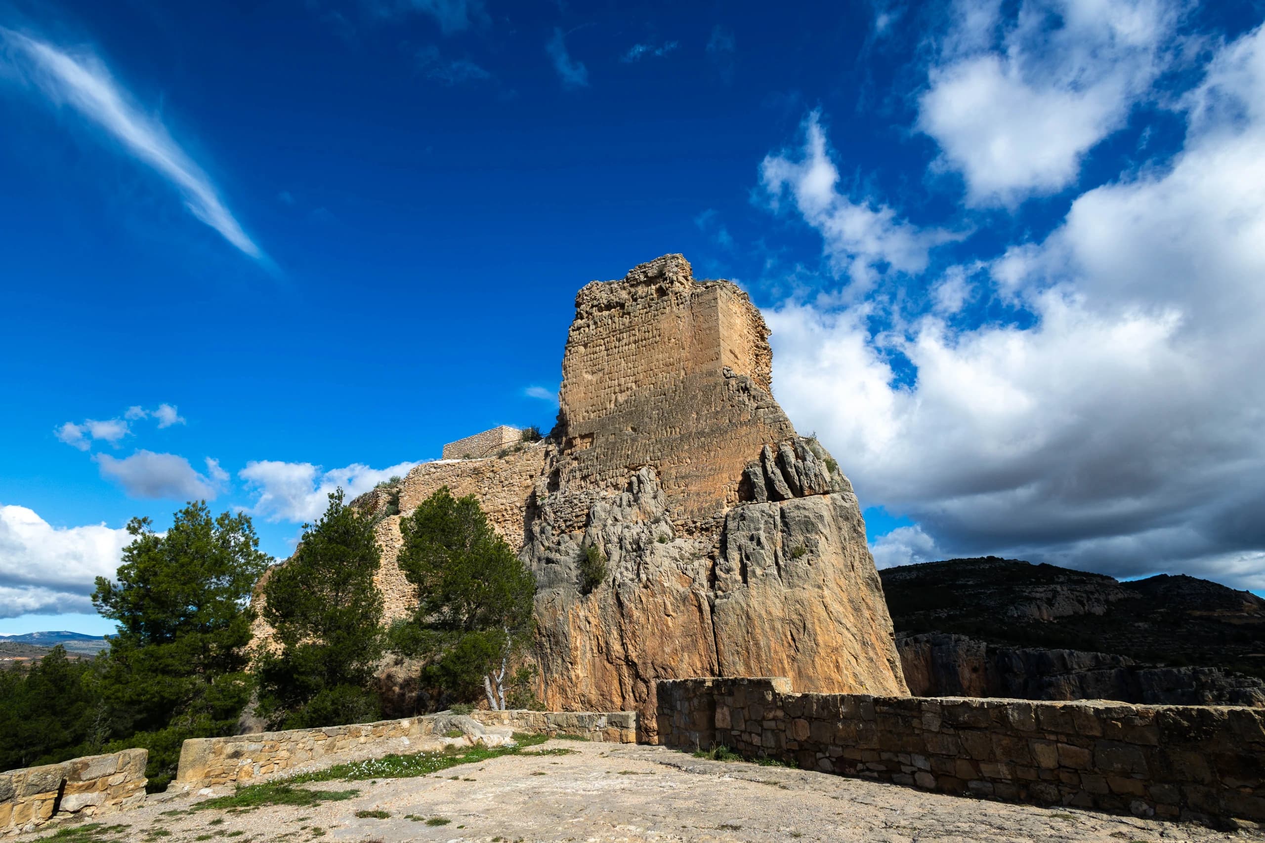 Castillo de Alpuente: un viaje a la frontera de la historia