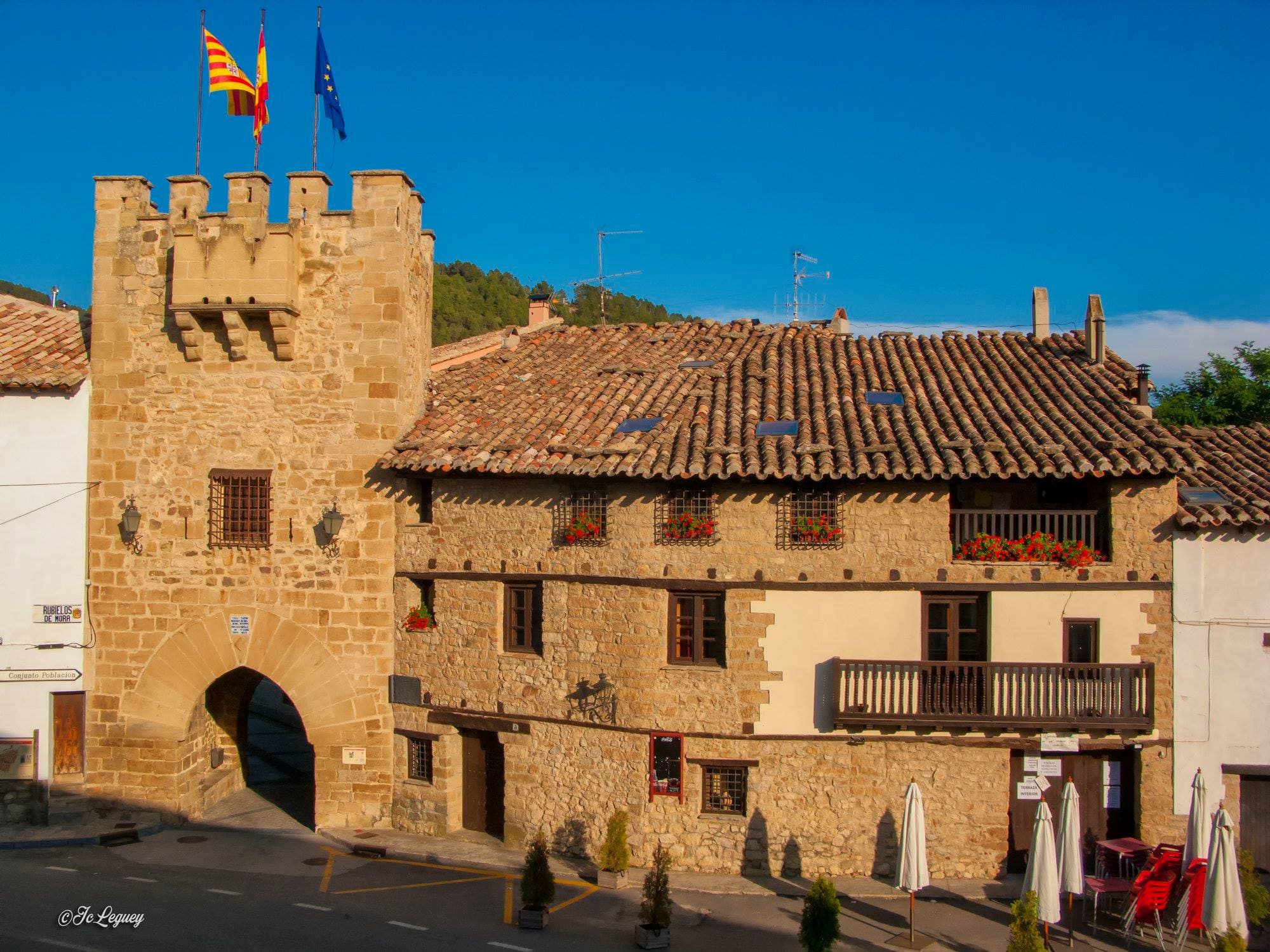 Portal de San Antonio