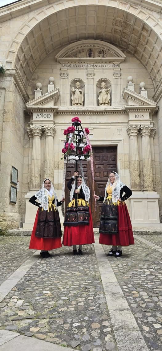 LA FESTIVIDAD DE SAN ISIDRO Y SU RAMO