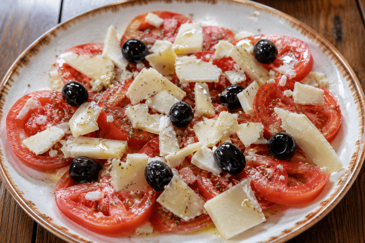 Ensalada de Tomate de Penjar y Queso de Culla