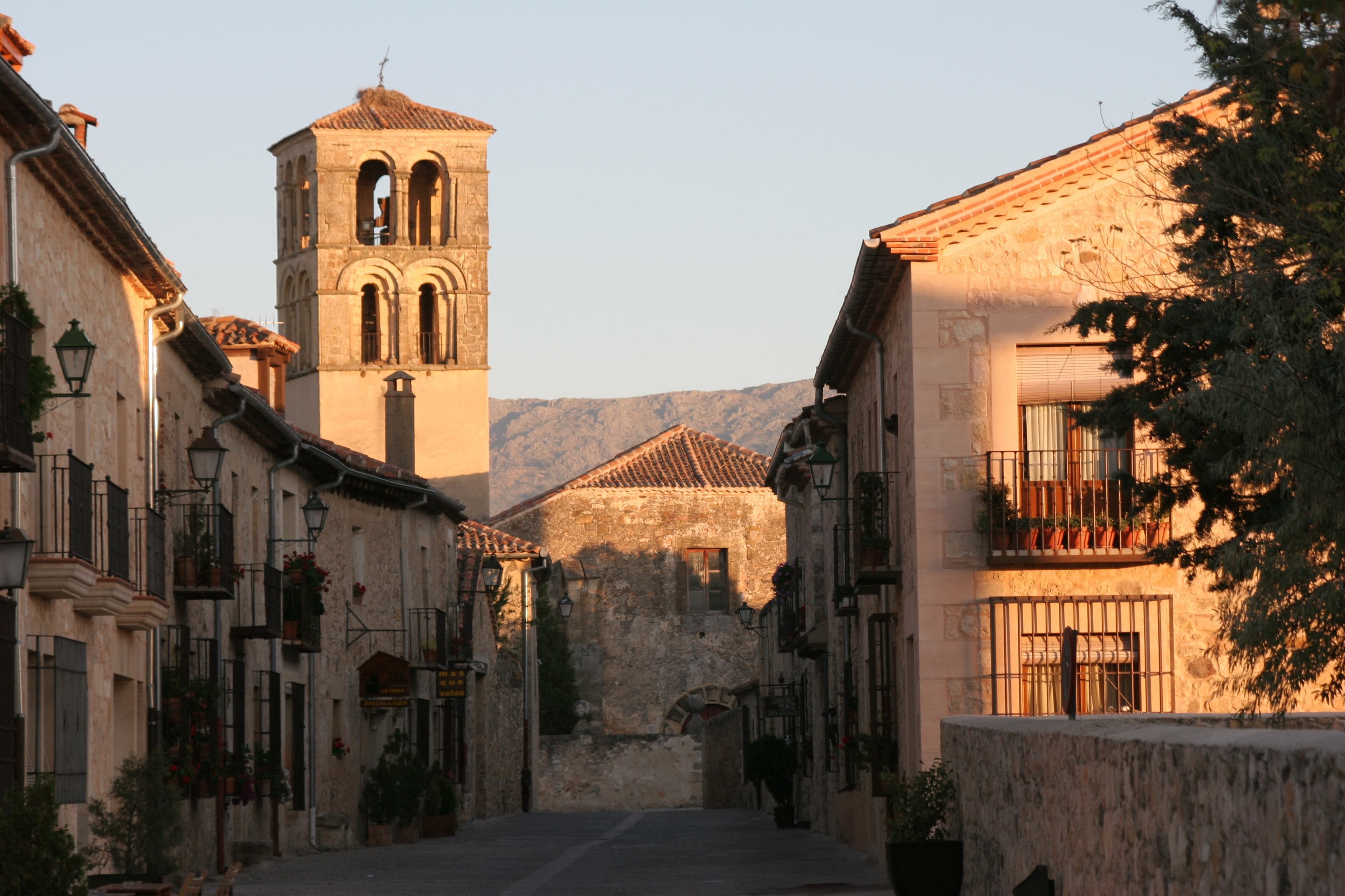 Die Route der Dörfer der Senda de los Caballeros (Weg der Ritter)