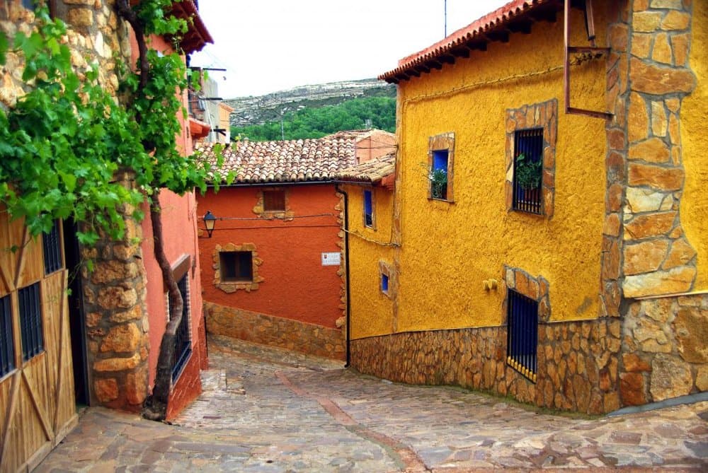 Anento: Un tesoro medieval entre montañas y leyendas