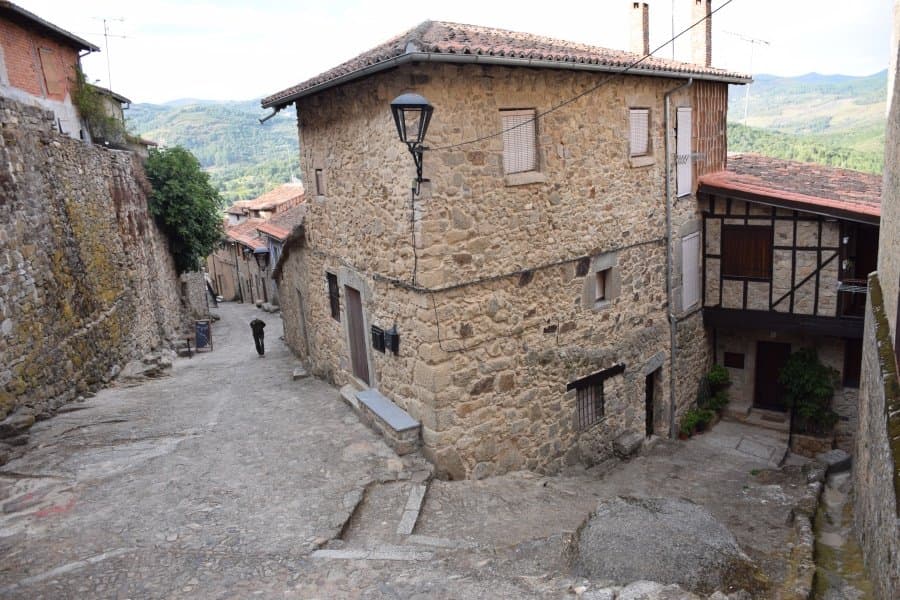 Miranda del Castañar: Historia y Encanto en la Sierra de Francia