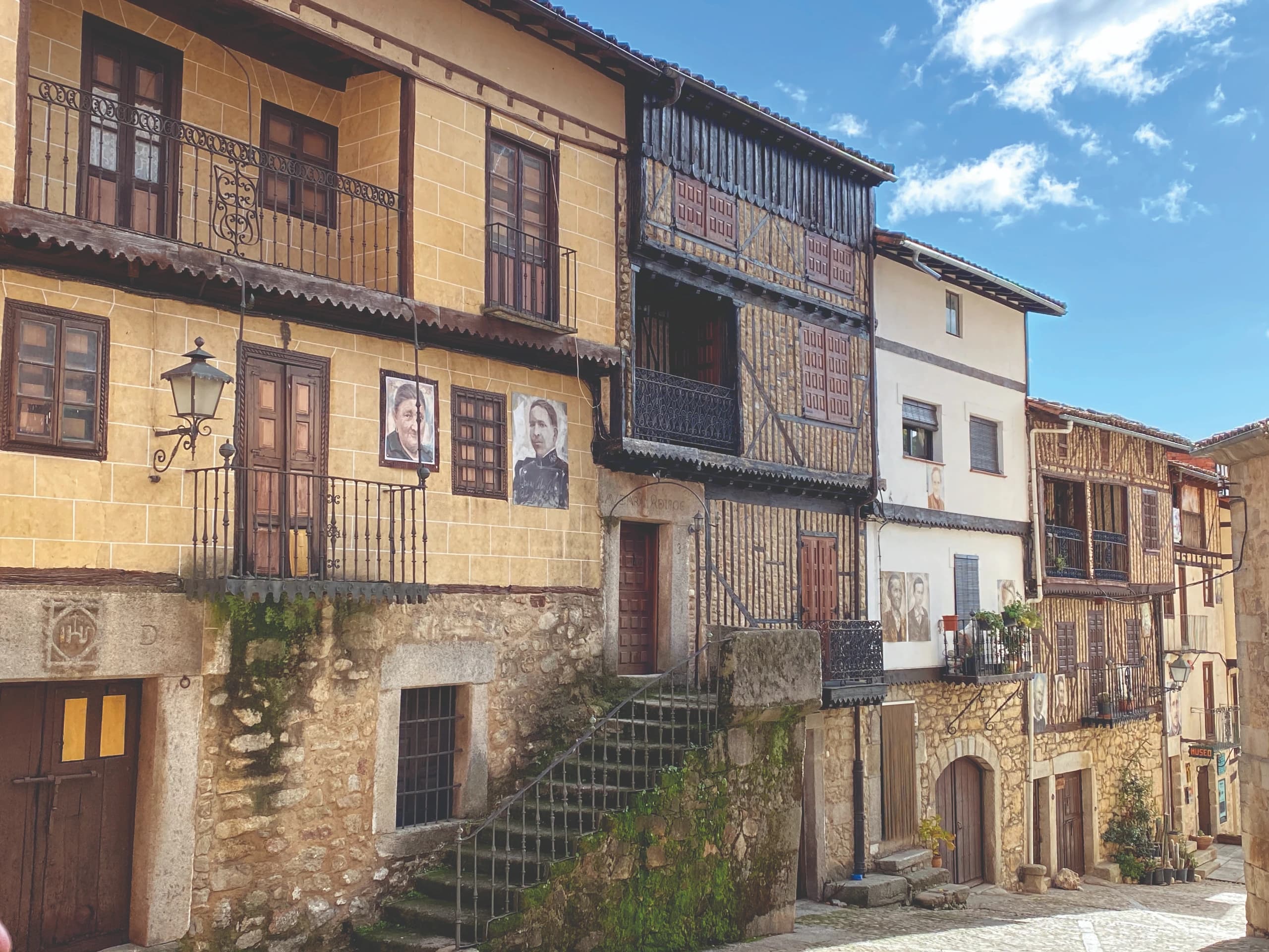 Tradition, History and Charm in the Heart of Salamanca